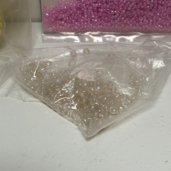 Vintage Y2K Glass Seed Bead Lot Darice Jewelry Beads Multicolor Crafting - Picture 5 of 5